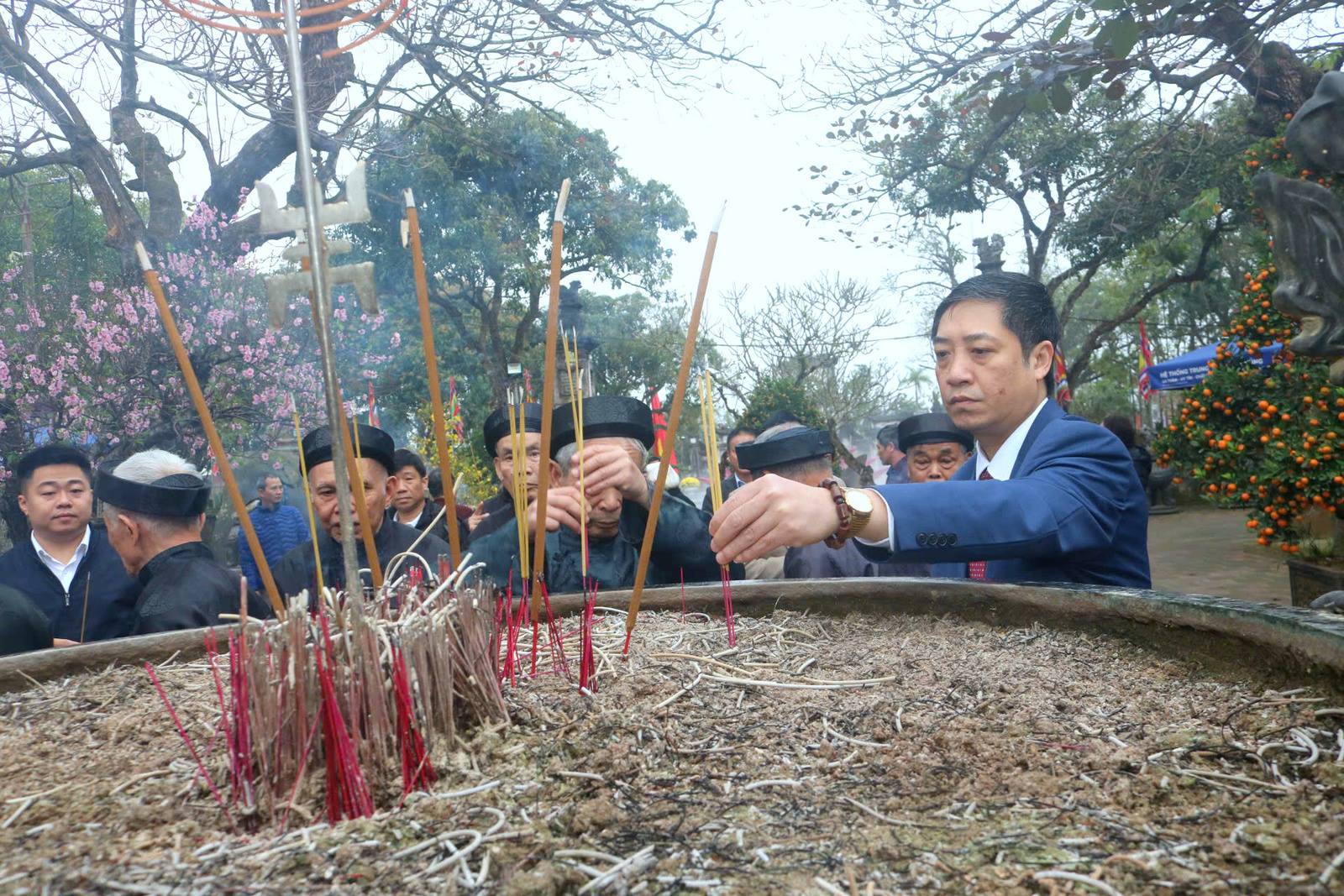 anh tin bai